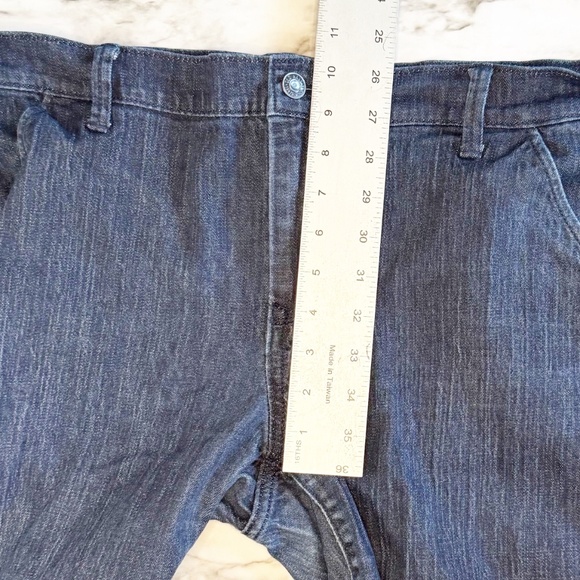 Old Navy The Flirt Wide Leg Trouser Dark Wash Jeans - Picture 3 of 10